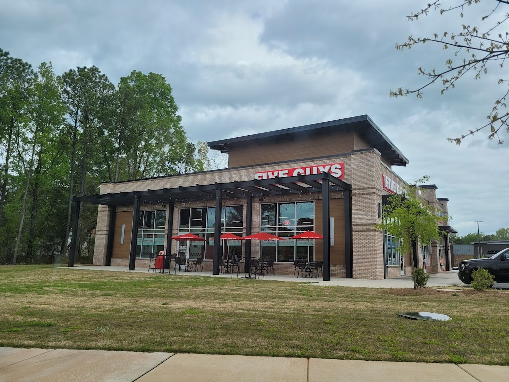 Five Guys | 17078 Nat Bynum Ln Suite 1, Cornelius, NC 28031 | Phone: (704) 765-4733