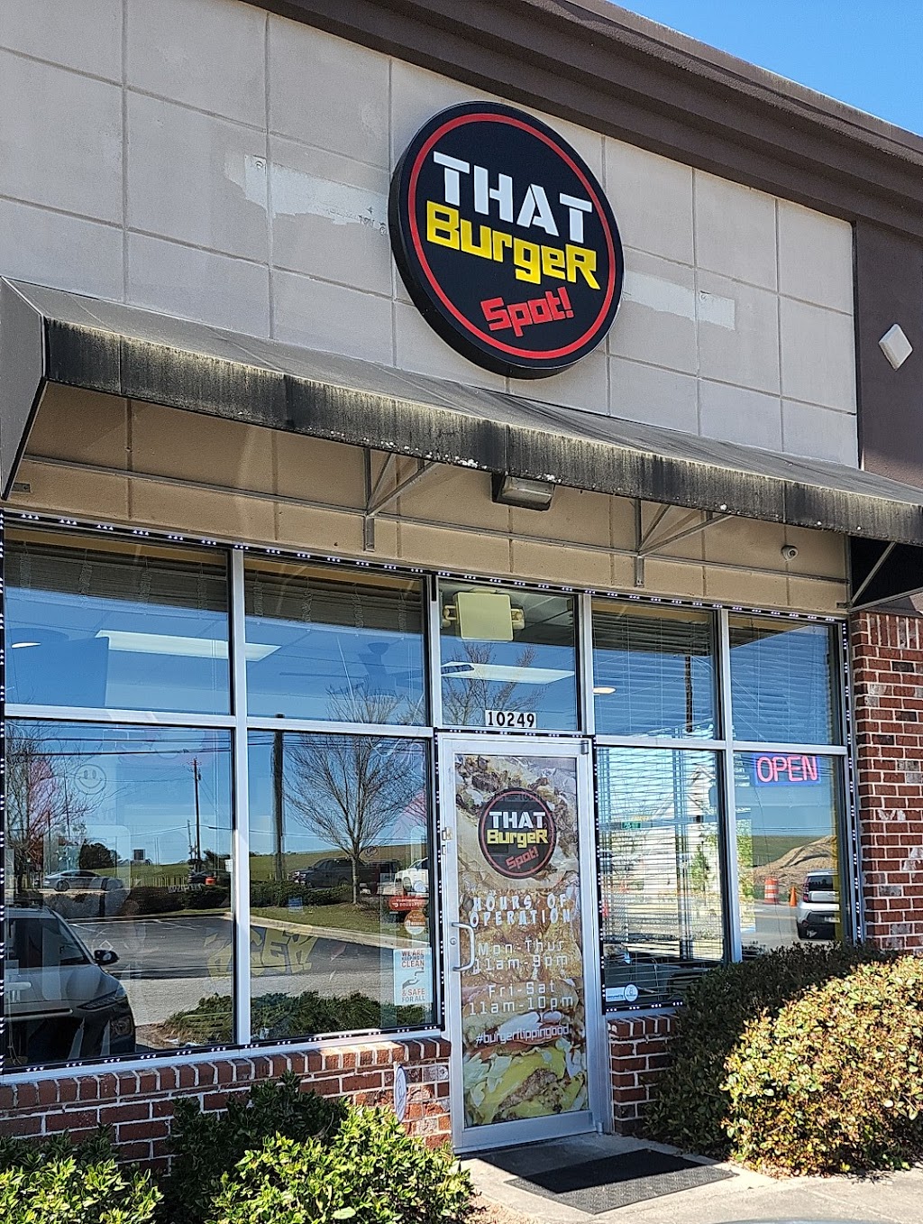THAT Burger Spot! #2 | 10249 Tara Blvd, Jonesboro, GA 30236, USA | Phone: (470) 526-5743
