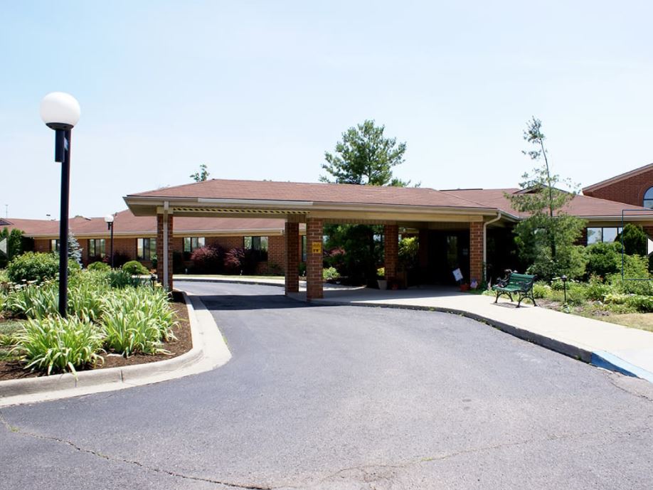 Wood Glen Alzheimers Community | 3800 Summit Glen Dr, Dayton, OH 45449, USA | Phone: (937) 436-2273