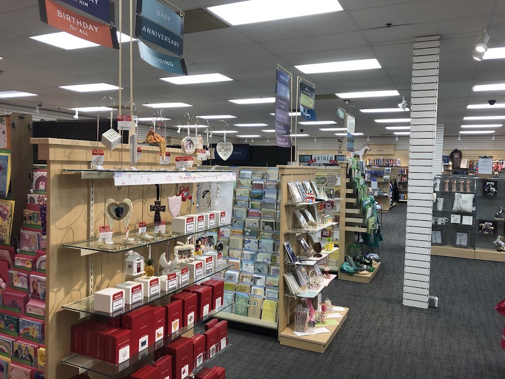 Little Green Apple | Shops At The Shores Of Long Lake, 516 N Lapeer Rd, Lake Orion, MI 48362, USA | Phone: (248) 693-8004