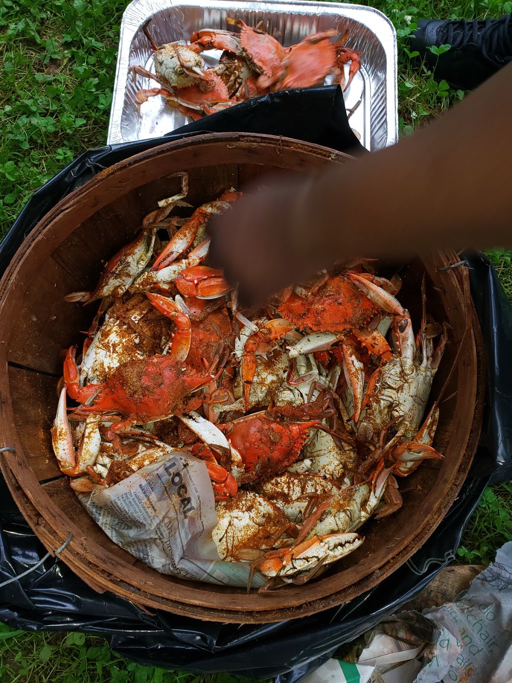 Crab Huts | 3601 Terminal Ave, Richmond, VA 23234, USA | Phone: (804) 232-2722