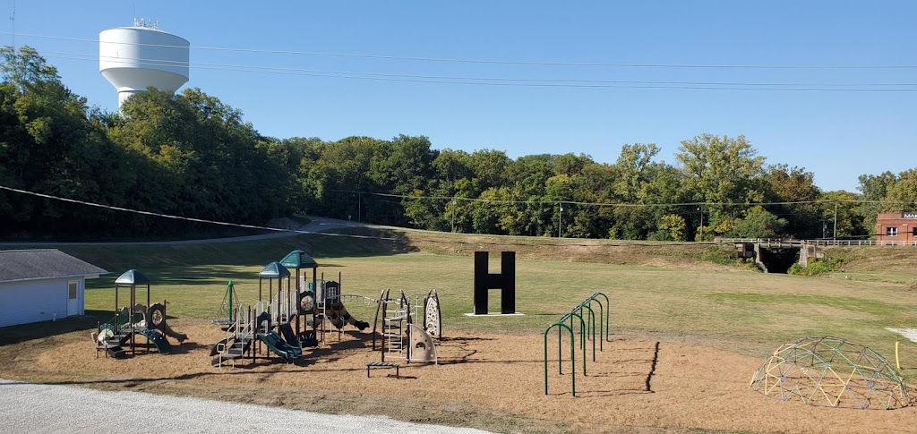 Central Park | 401 E Water St, Hillsboro, IL 62049, USA | Phone: (618) 305-5710