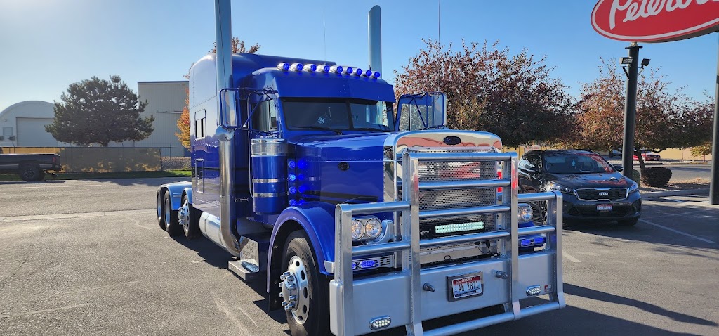 Jackson Group Peterbilt - Caldwell, Idaho | 1505 Industrial Way, Caldwell, ID 83605, USA | Phone: (208) 453-7020