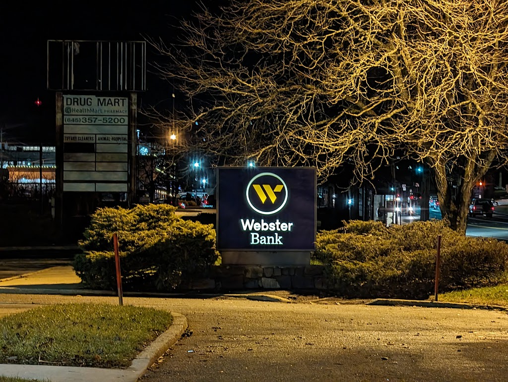 Webster Bank | 196 NY-59, Airmont, NY 10901, USA | Phone: (845) 369-8360