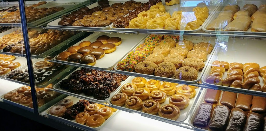 Beyond Donuts And Cafe | 8110 W Union Hills Dr #208, Glendale, AZ 85308, USA | Phone: (623) 312-3780