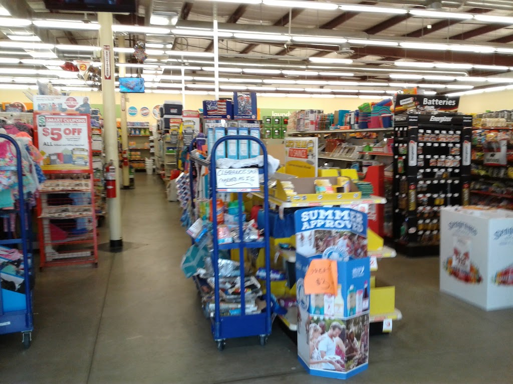 Family Dollar | 10404 N Nebraska Ave, Tampa, FL 33612, USA | Phone: (813) 462-4499