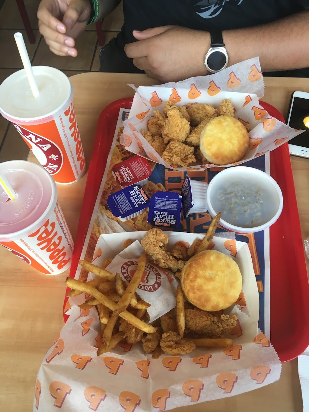 Popeyes Louisiana Kitchen | 1163 US-51, Ponchatoula, LA 70454, USA | Phone: (985) 386-7602