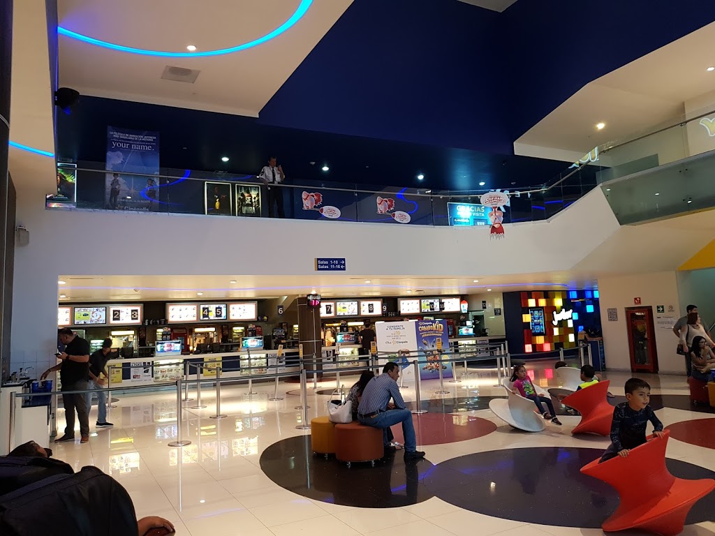 Cinépolis Misiones | Blvd. Teófilo Borunda 8681, Bosques del Sol, 32663 Cd Juárez, Chih., Mexico | Phone: 55 2122 6060