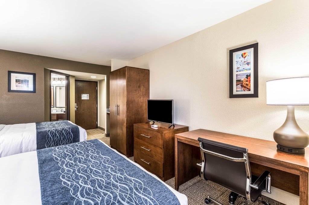 Comfort Inn & Suites Albuquerque Downtown | 411 McKnight Ave NW, Albuquerque, NM 87102, USA | Phone: (505) 242-5228