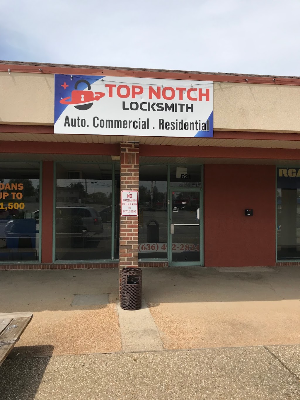 Top notch Locksmitn | 521 Jeffco Blvd, Arnold, MO 63010, USA | Phone: (636) 492-2824