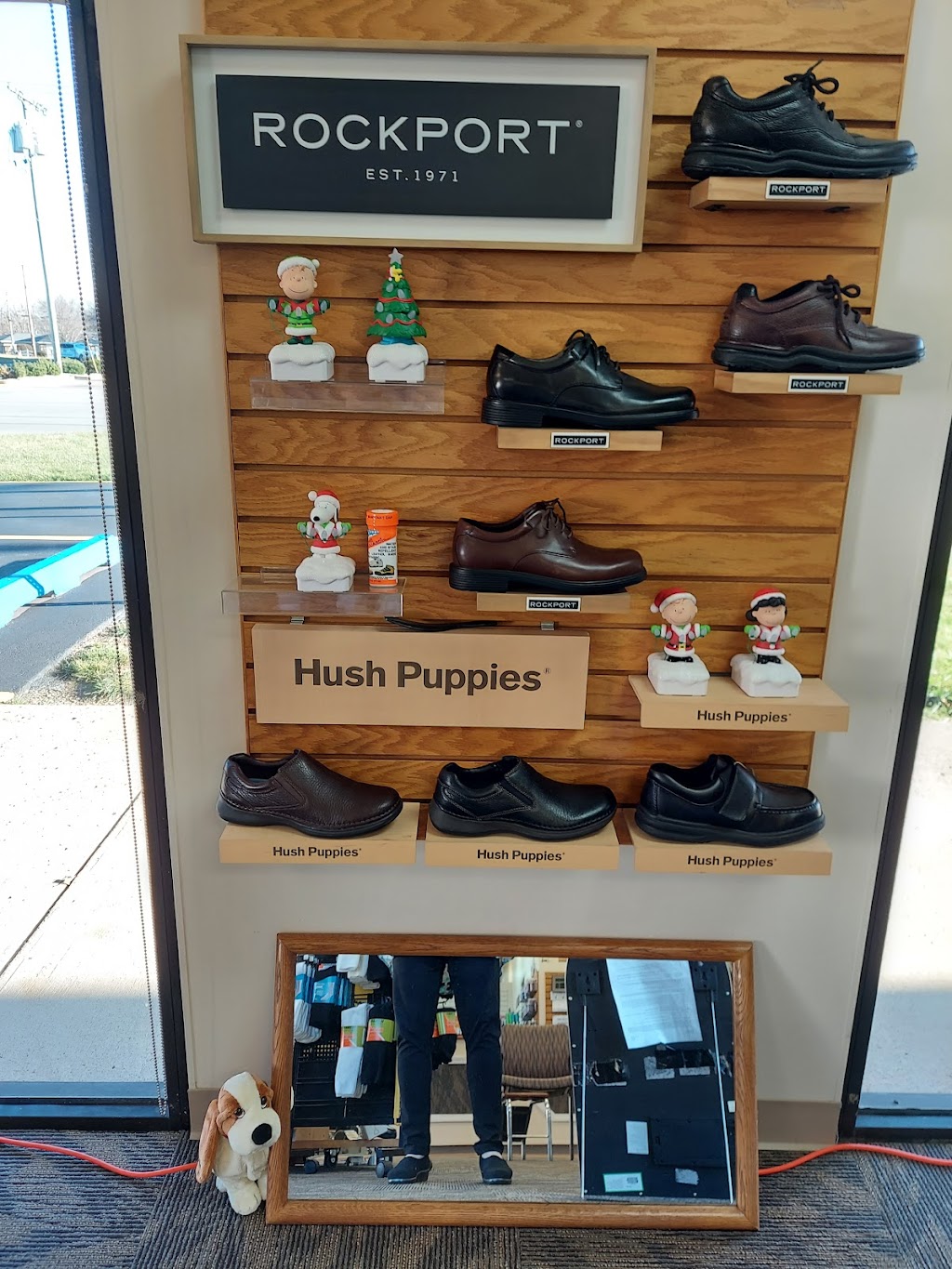 Hart Shoes | 1501 N Baldwin Ave, Marion, IN 46952, USA | Phone: (765) 664-4660