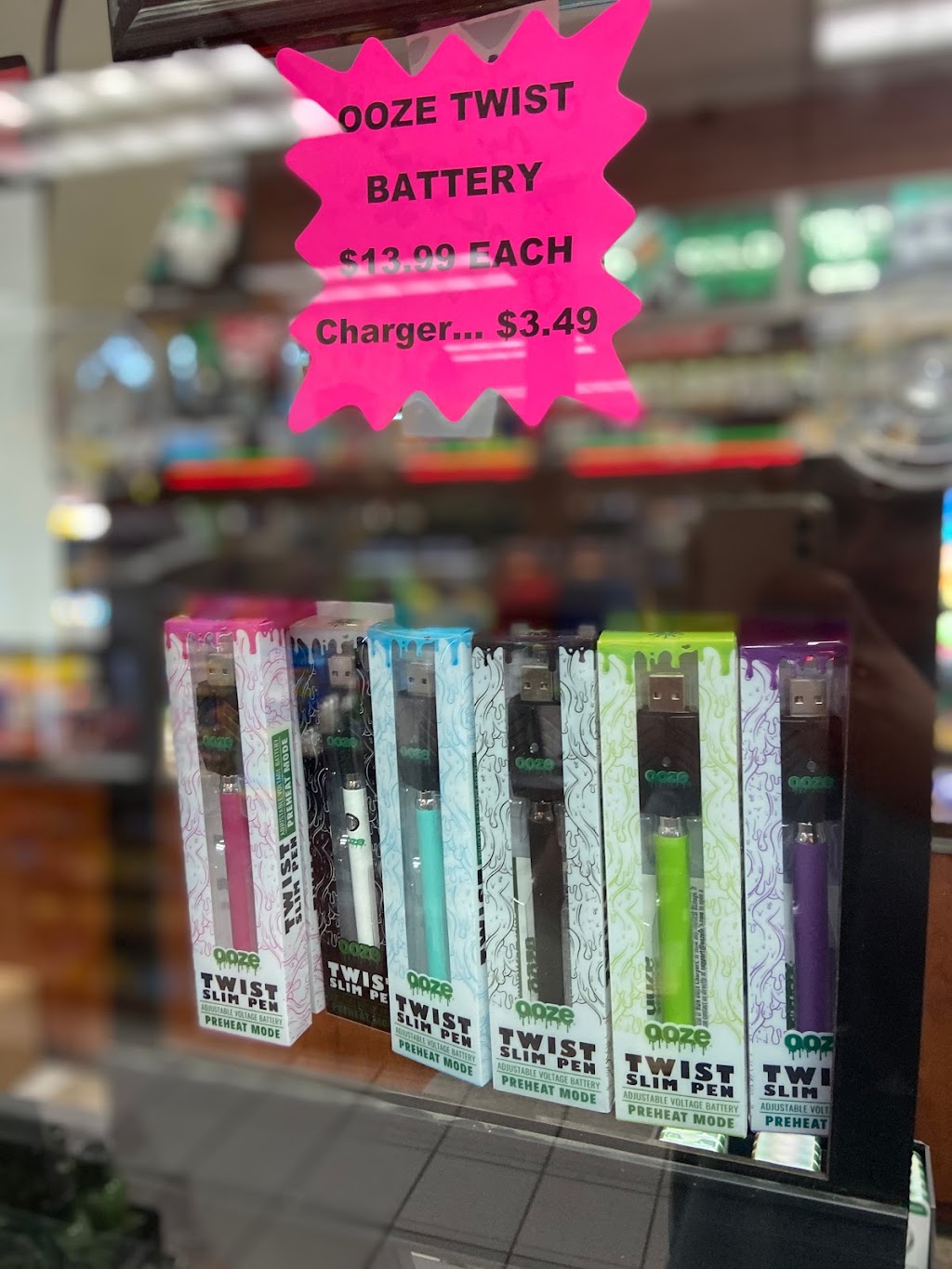 A2 Vape Shop (Ann Arbor Vape Shop) | 3891 Platt Rd, Ann Arbor, MI 48108, USA | Phone: (734) 975-8642