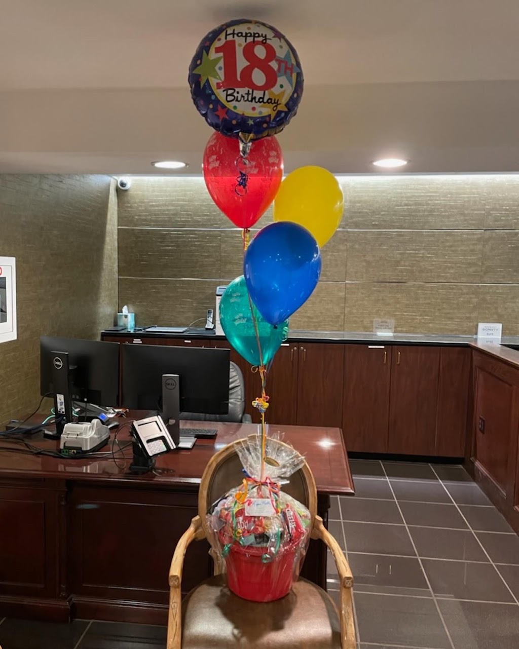 Bears, Balloons and Beyond | 2109 New Garden Rd # C, Greensboro, NC 27410, USA | Phone: (336) 545-0008