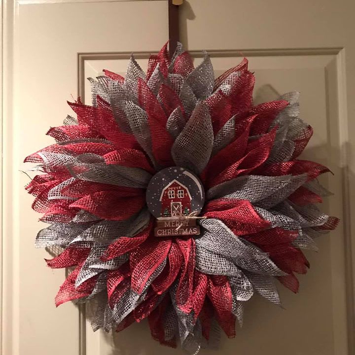 Farmhouse Wreaths | 400 Foxborough Blvd, Foxborough, MA 02035, USA | Phone: (781) 975-2124