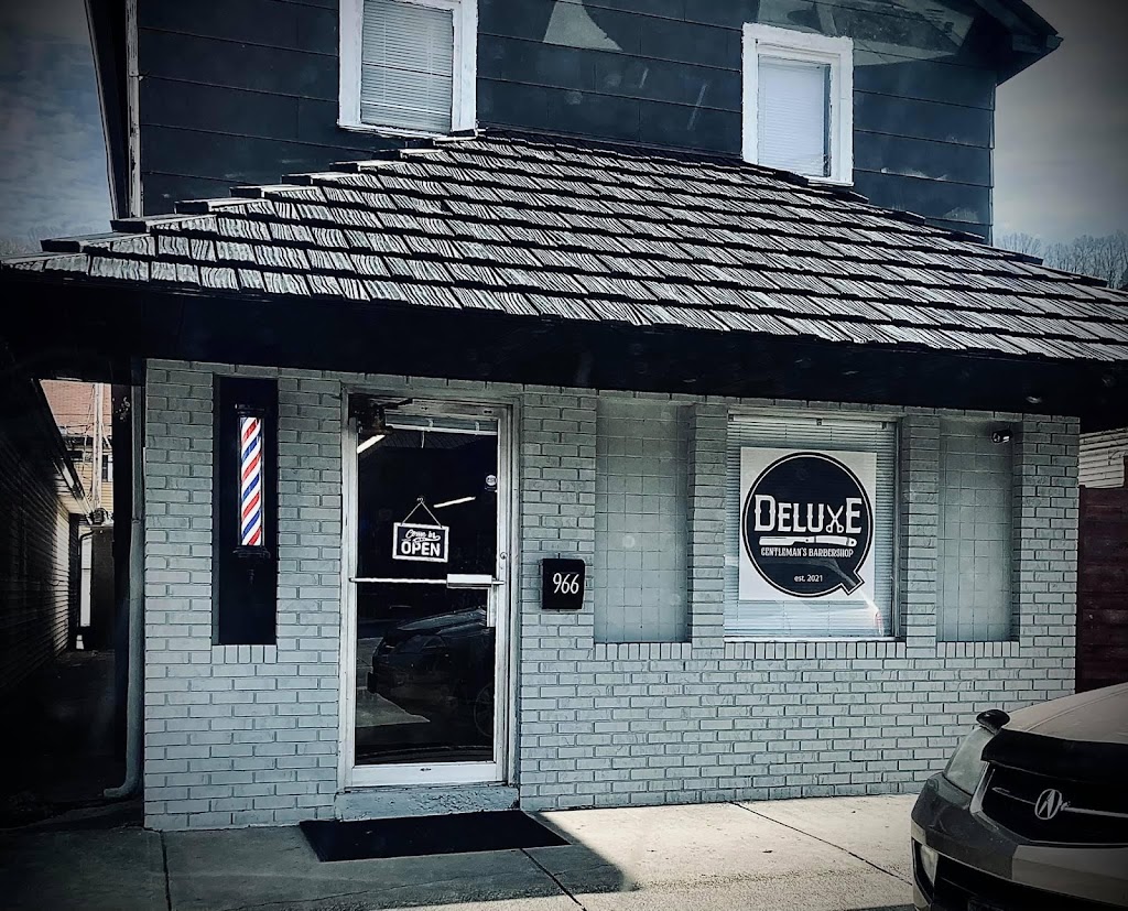 Deluxe Gentlemans Barbershop | 966 Main St, Follansbee, WV 26037, USA | Phone: (304) 374-6127