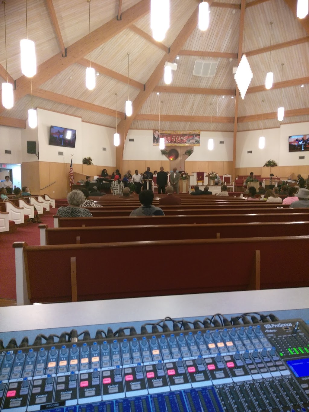 East St Paul Baptist Church | 5300 Oak Grove Rd W, Fort Worth, TX 76134, USA | Phone: (817) 293-5067