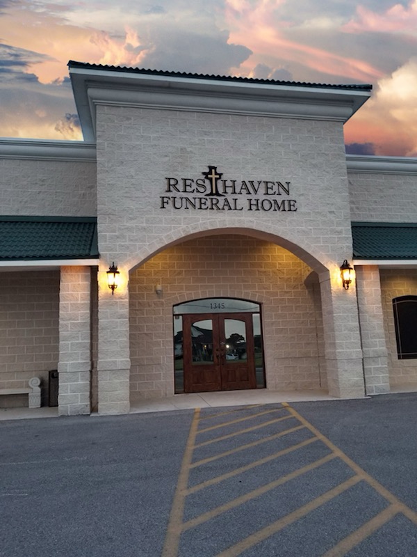 Resthaven Funeral Home | 606 S San Patricio St, Sinton, TX 78387, USA | Phone: (361) 364-1100