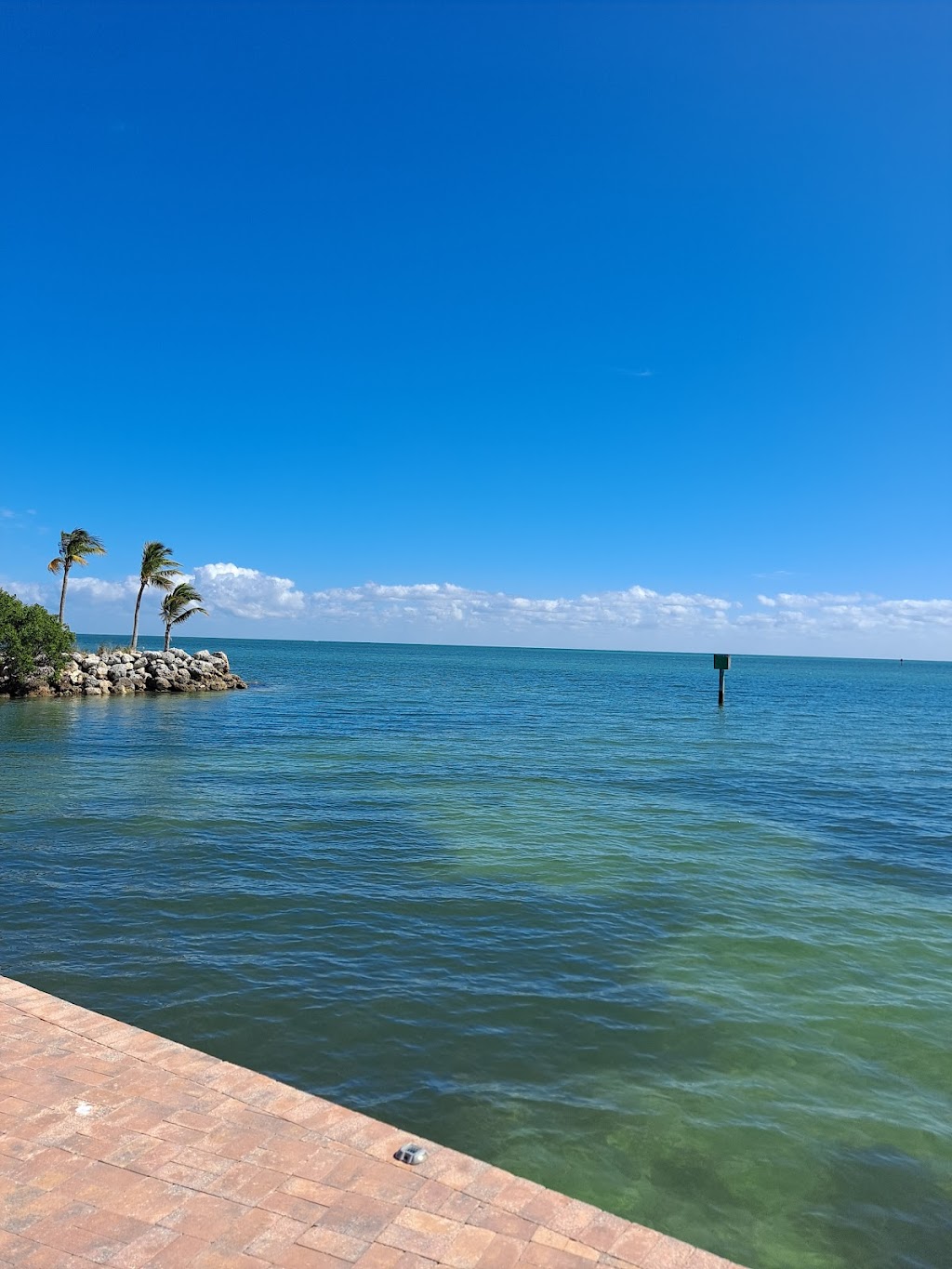 Florida Keys Real Estate | 104300 Overseas Hwy, Key Largo, FL 33037, USA | Phone: (305) 395-1975