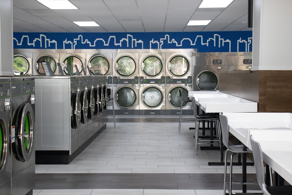 Space City Laundry/Lavanderia - Glenmont | 6095 Glenmont Dr, Houston, TX 77081, USA | Phone: (865) 657-7081