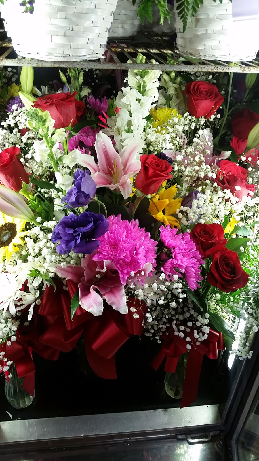 Pulidos Flowers & Gifts | 13439 Osborne St, Arleta, CA 91331, USA | Phone: (818) 890-2266