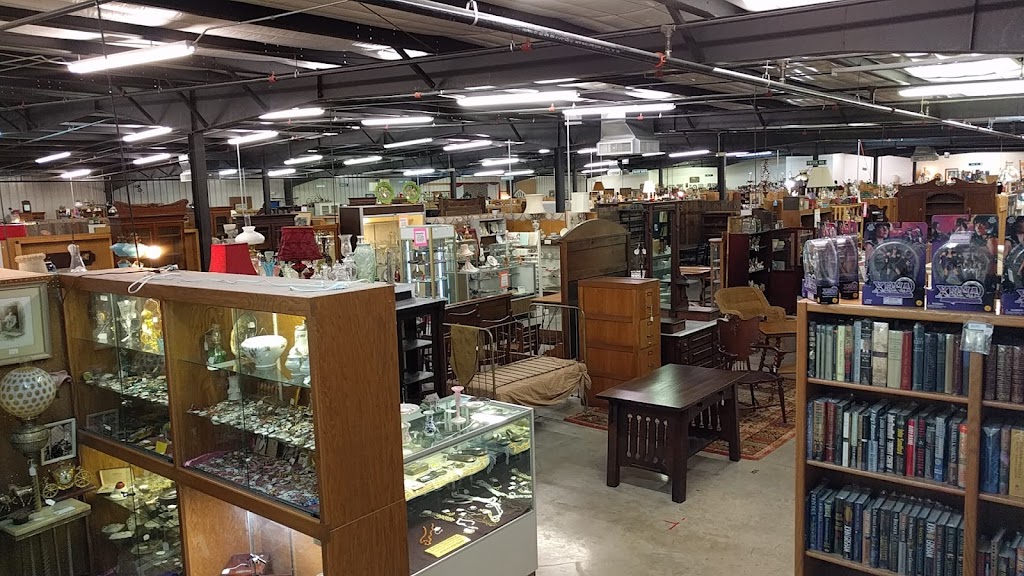 Andover Antique Mall LLC | 656 N Andover Rd, Andover, KS 67002, USA | Phone: (316) 733-8999
