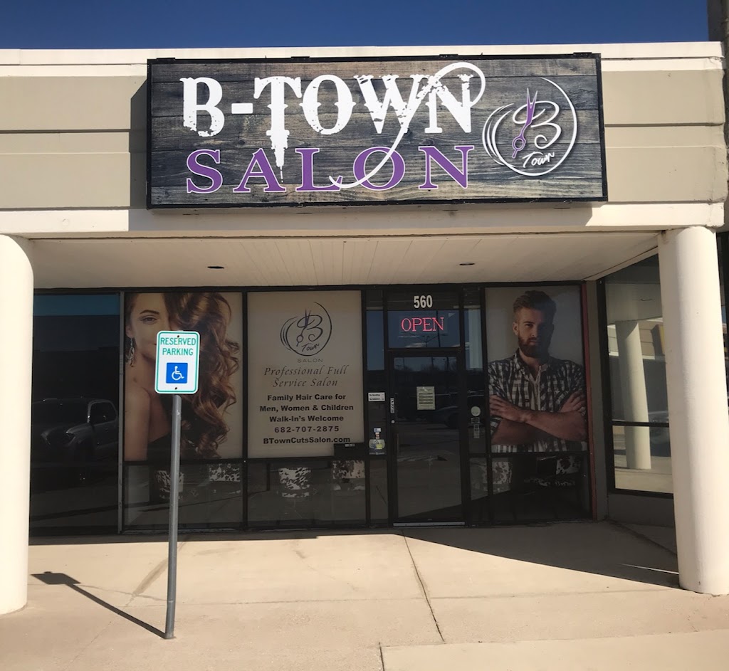 Btown Cuts Salon | 560 SW Wilshire Blvd, Burleson, TX 76028, USA | Phone: (682) 707-2875