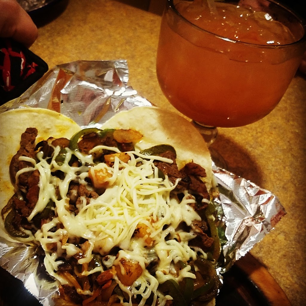 Montclaire Shopping Center | 1500 Troy Rd, Edwardsville, IL 62025, USA | Phone: (636) 287-2700