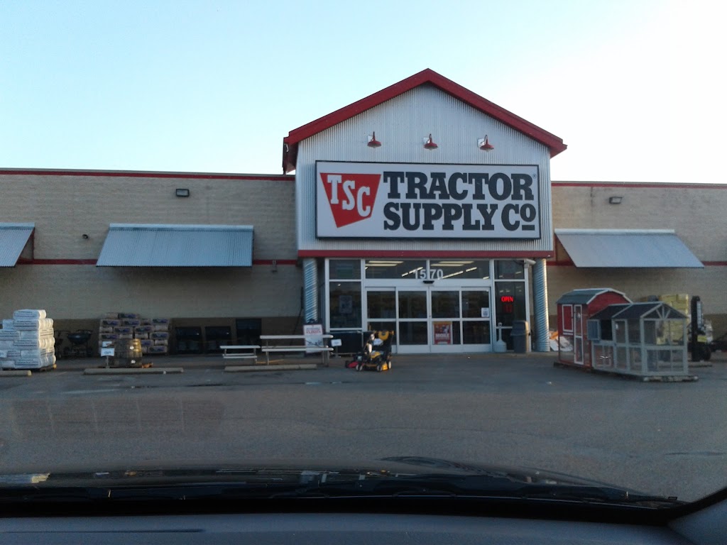 Tractor Supply Co. | 1570 IL-15, Belleville, IL 62221, USA | Phone: (618) 355-9512