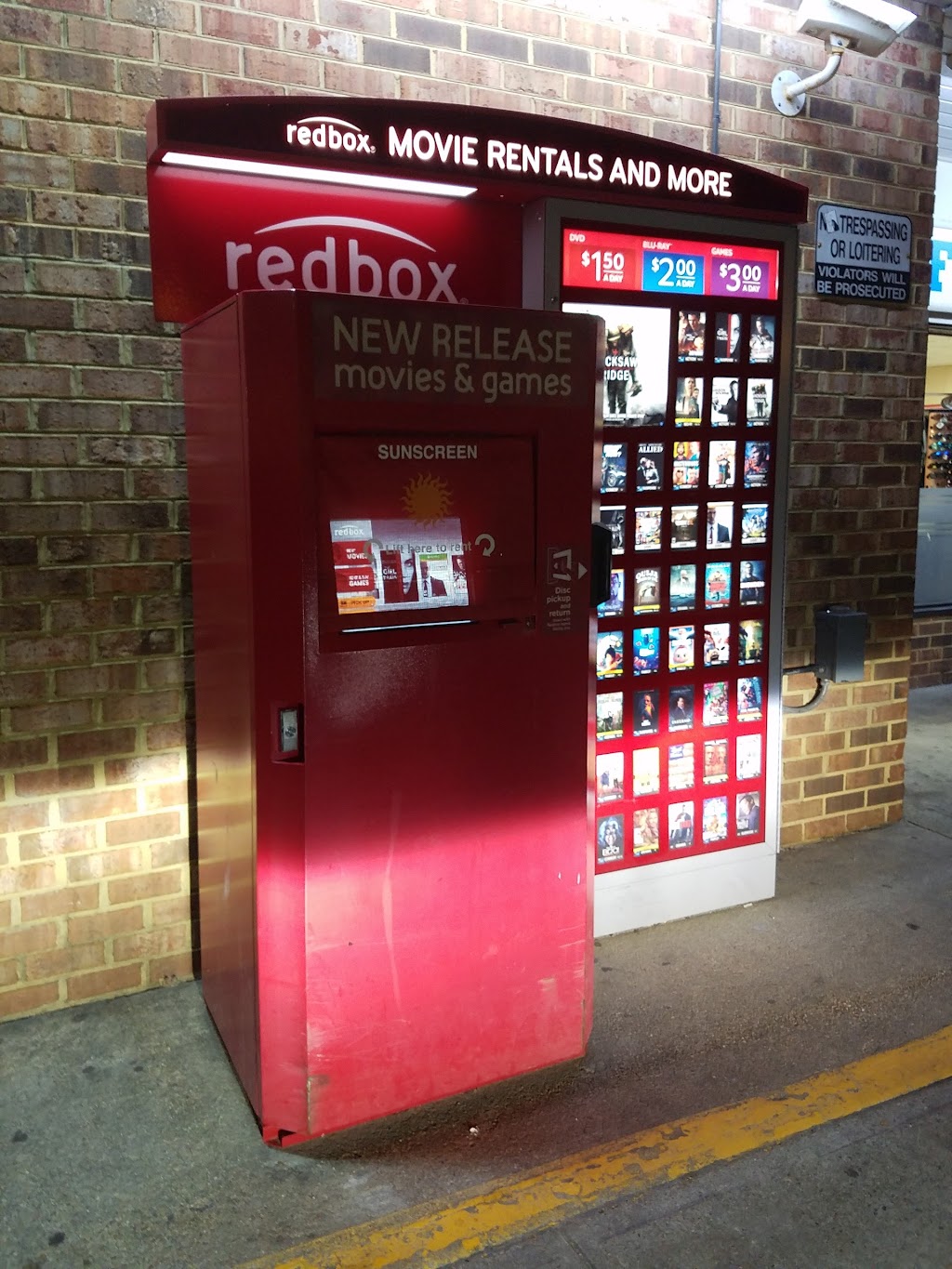 Redbox | 7901 Shore Dr, Norfolk, VA 23518, USA | Phone: (866) 733-2693