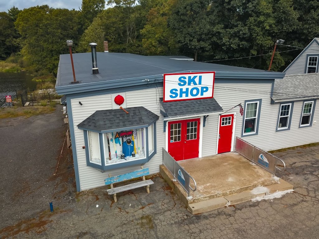 Country Ski & Sport Inc. | 901 Winter St, Hanson, MA 02341, USA | Phone: (781) 826-2022