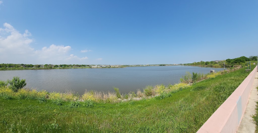 Meadow Lake Park | 2901 Settlement Dr, Round Rock, TX 78665, USA | Phone: (512) 218-5540