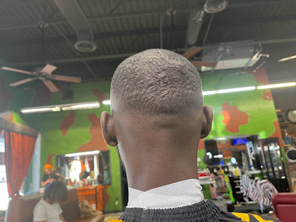 On Demand Barbering | 2995 TX-360 Suit 126, Grand Prairie, TX 75052, USA | Phone: (817) 335-0646