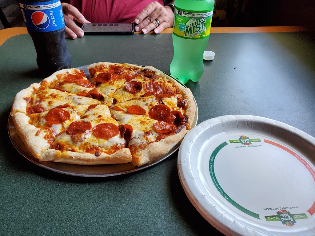 Round Table Pizza