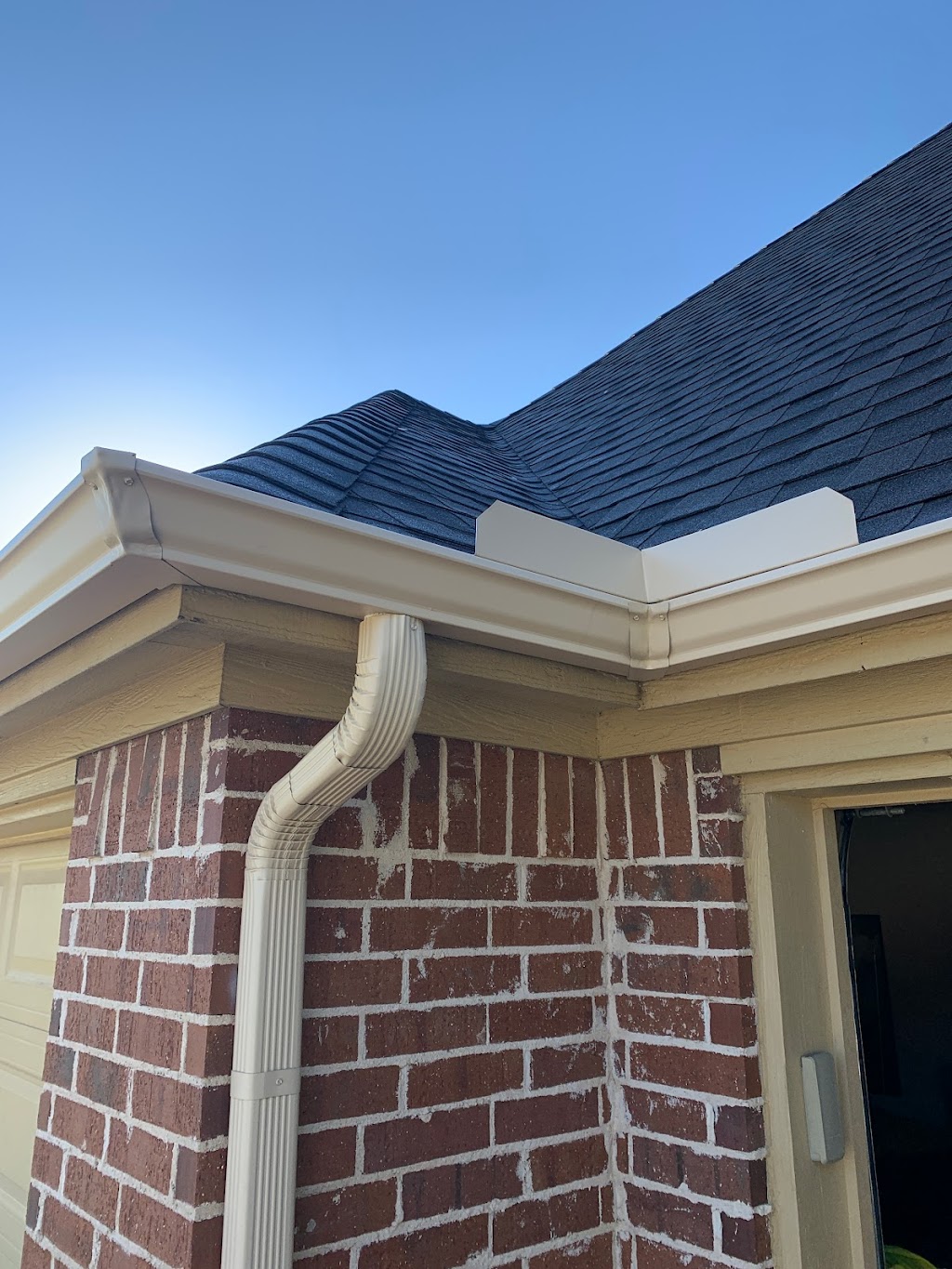Impression Roofing | 3201 Dallas Pkwy Suite 200-212, Frisco, TX 75034, USA | Phone: (469) 905-5050