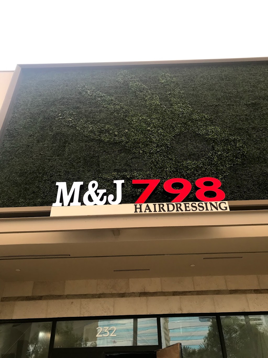M&J 798 hairdressing | 2222 Michelson Dr #232, Irvine, CA 92612, USA | Phone: (858) 666-5588