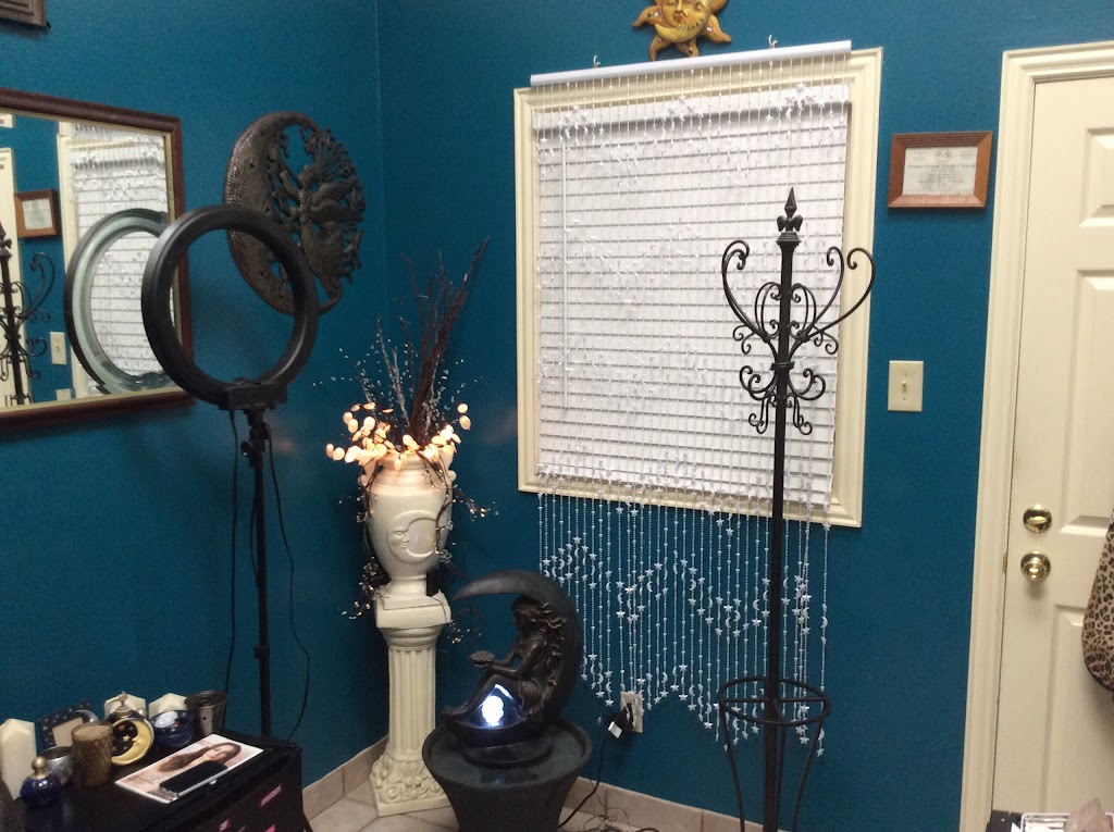 Bella Luna Salon | 2700 N OConnor Rd #112, Irving, TX 75061, USA | Phone: (469) 766-1732