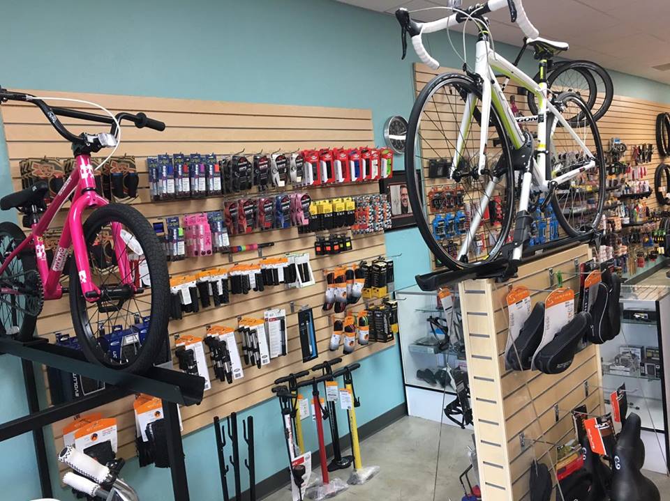 HB Velo Cyclery | 21032 Brookhurst St, Huntington Beach, CA 92646, USA | Phone: (714) 587-9043