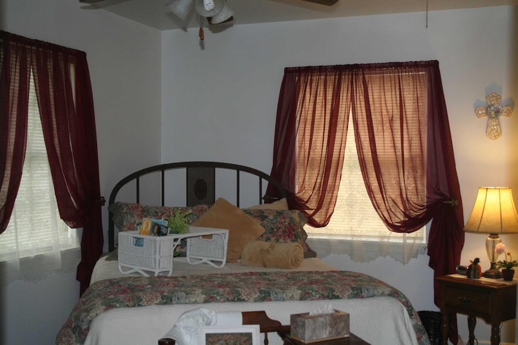 3 Cedars Ranch Bed and Breakfast | 216 Lower Lacoste Rd, Castroville, TX 78009, USA | Phone: (866) 498-0006