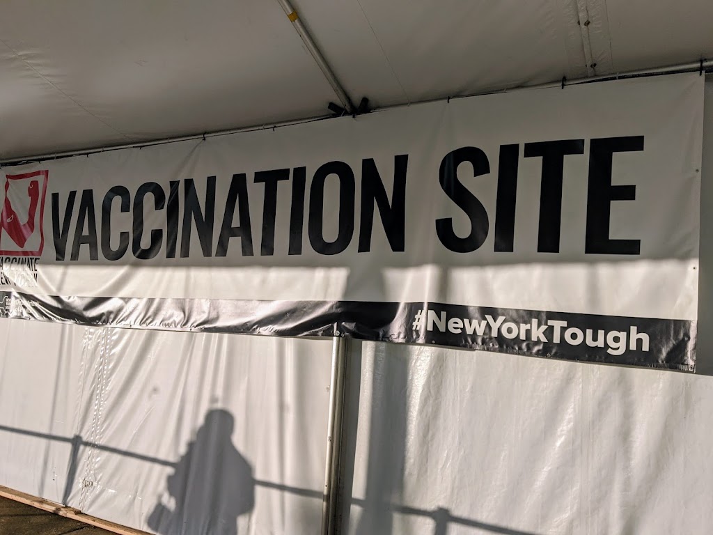 Old Westbury COVID-19 Mass Vaccine Site | Clark Physical Education & Recreation Center, Wenwood Dr, Glen Head, NY 11545, USA | Phone: (800) 232-0233