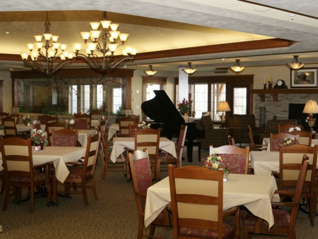 The Inn at CoalRidge | 1300 Coalridge Pkwy, Wadsworth, OH 44281, USA | Phone: (330) 334-1546