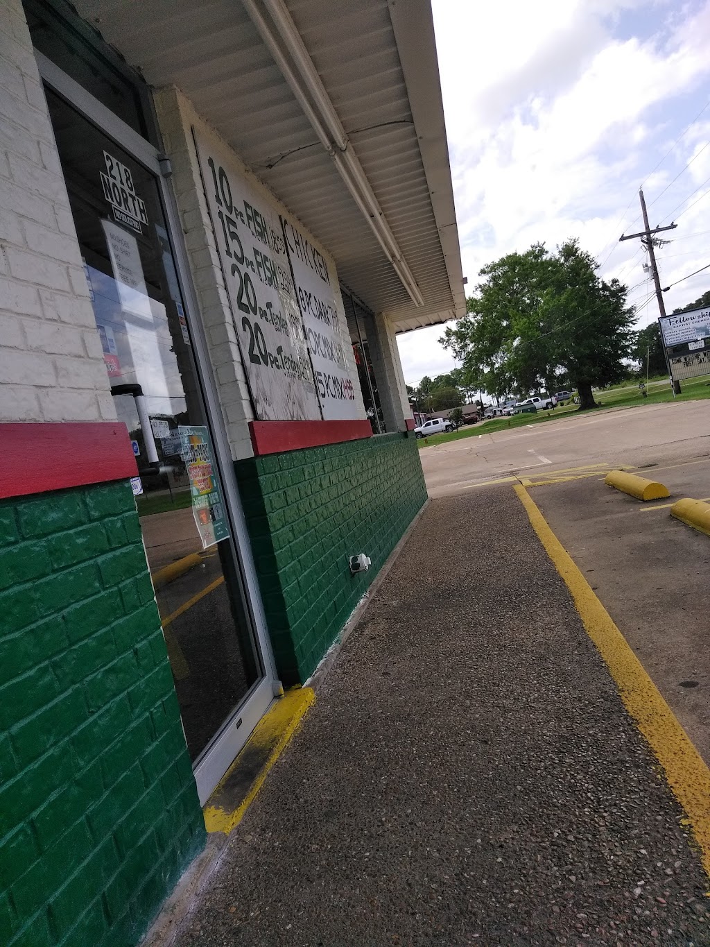 Papas Chicken and Catfish | 218 TX-274, Seven Points, TX 75143, USA | Phone: (903) 432-2691