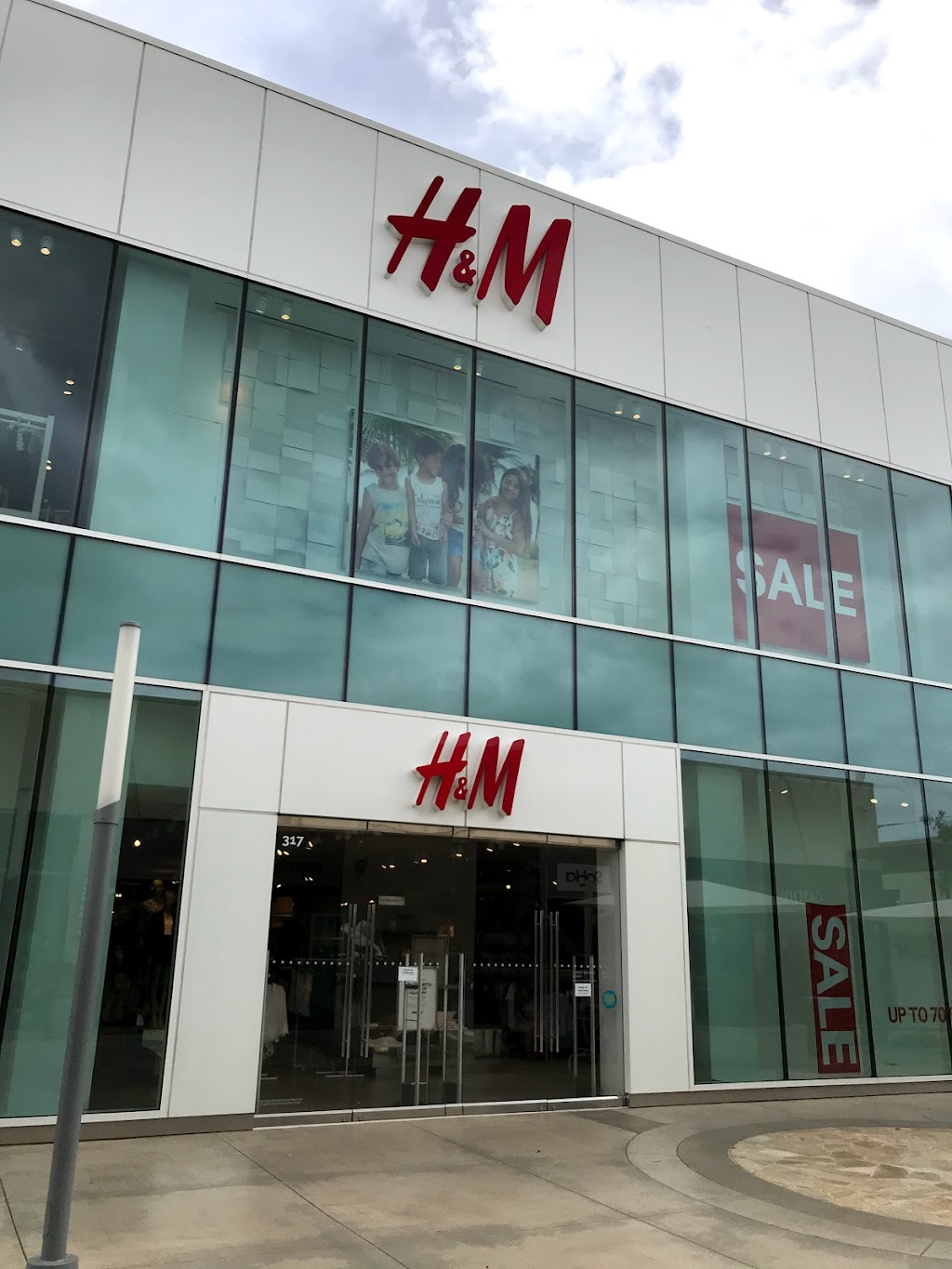 H&M | 91-5431 Kapolei Pkwy, Kapolei, HI 96707, USA | Phone: (855) 466-7467