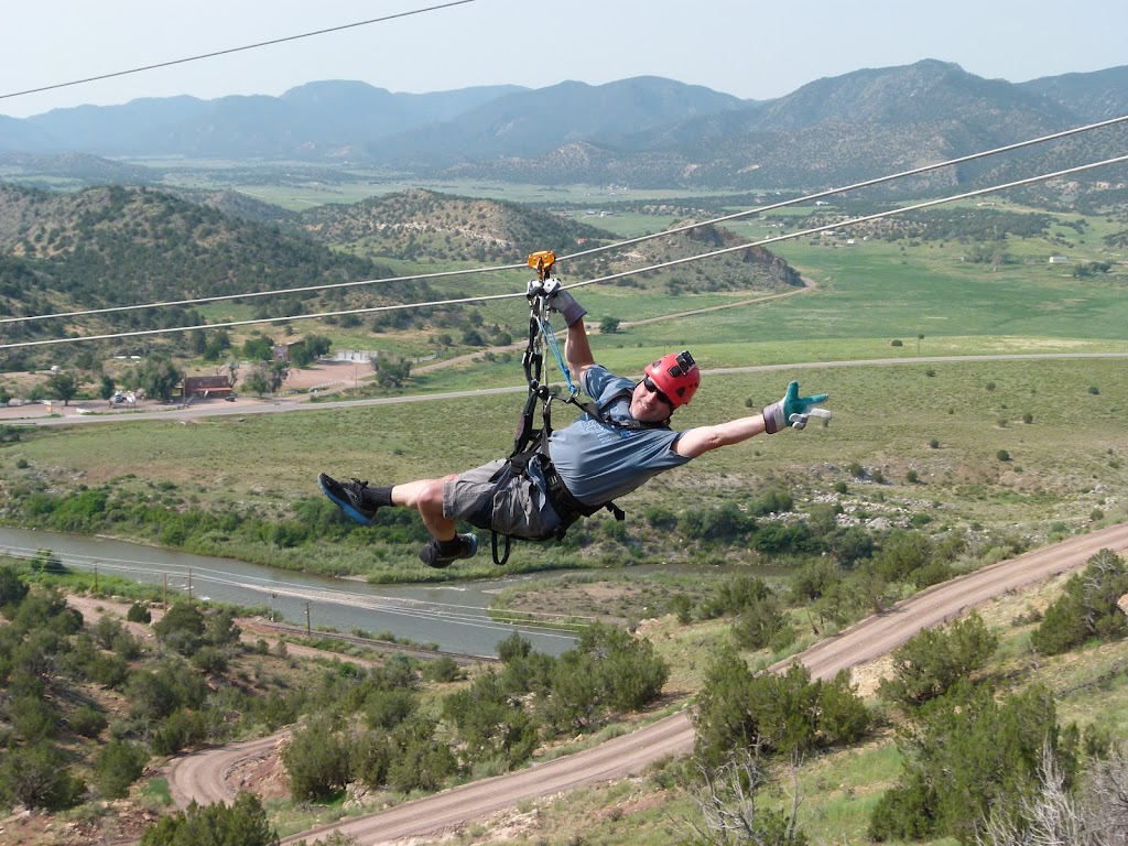 Royal Gorge Rafting - Colorado White Water Rafting Tours | 45045 West US Hwy 50, Cañon City, CO 81212, USA | Phone: (719) 275-7238