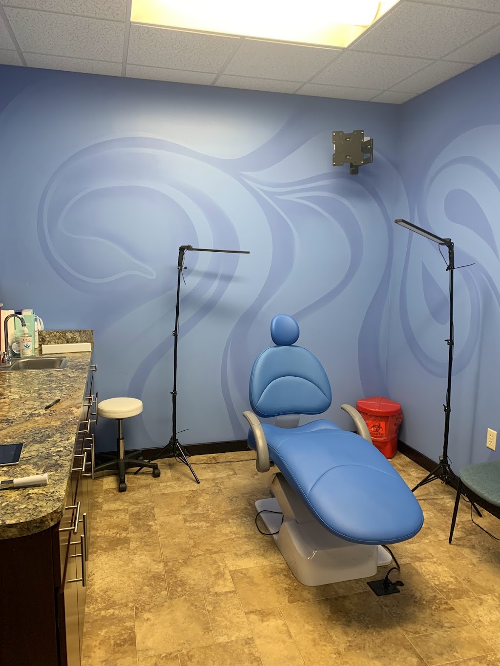 Goldfingers Aesthetics Lady Lake / Villages | 8550 NE 138th Ln Bldg 600, Lady Lake, FL 32159, USA | Phone: (352) 707-0707