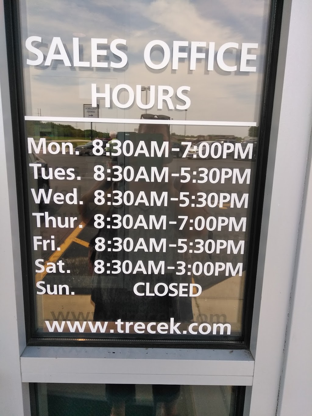 TRECEK AUTOMOTIVE OF PORTAGE, INC. Chevrolet | 1350 E Wisconsin St, Portage, WI 53901, USA | Phone: (608) 620-6375