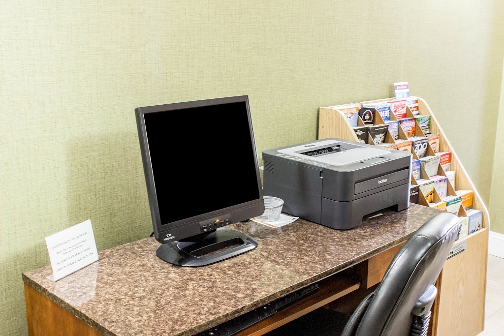 Quality Inn | 1705 Industrial Park Dr, Selma, NC 27576, USA | Phone: (919) 965-5200