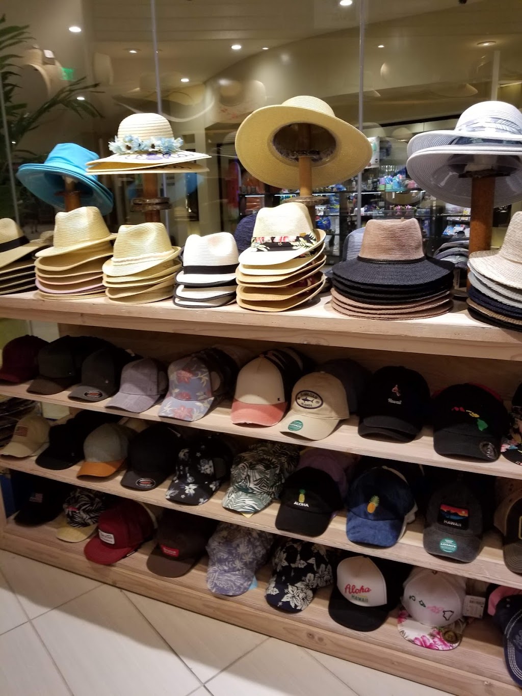 Chapel Hats | 2255 Kalākaua Ave, Waikiki, HI 96815, USA | Phone: (808) 931-8325