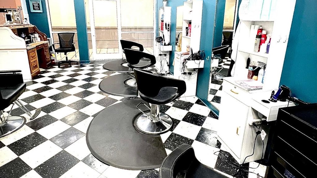 Waterworks Salon & Spa (formerly Rock Paper Scissors Salon) | 400 S Water St #105, Elizabeth City, NC 27909, USA | Phone: (252) 331-2656