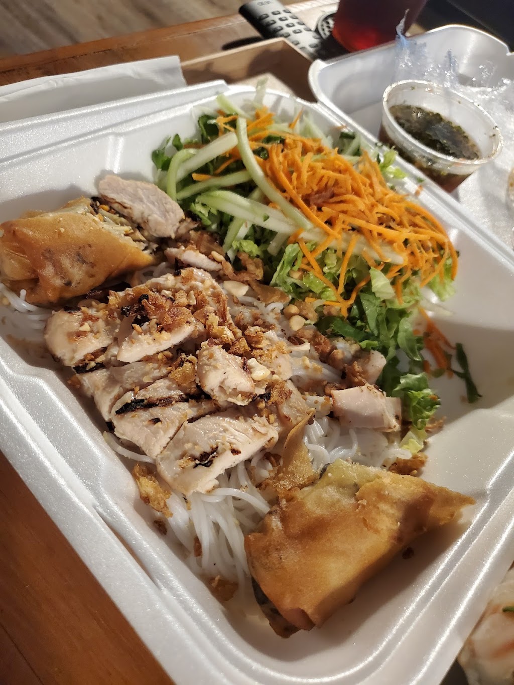 Feu Pho Kitchen | 11310 Ventura Blvd, Studio City, CA 91604, USA | Phone: (818) 423-2240