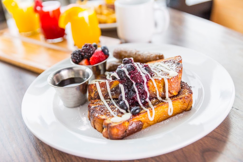 Toast & Berry | 9856 Montgomery Rd, Montgomery, OH 45242, USA | Phone: (513) 791-1900